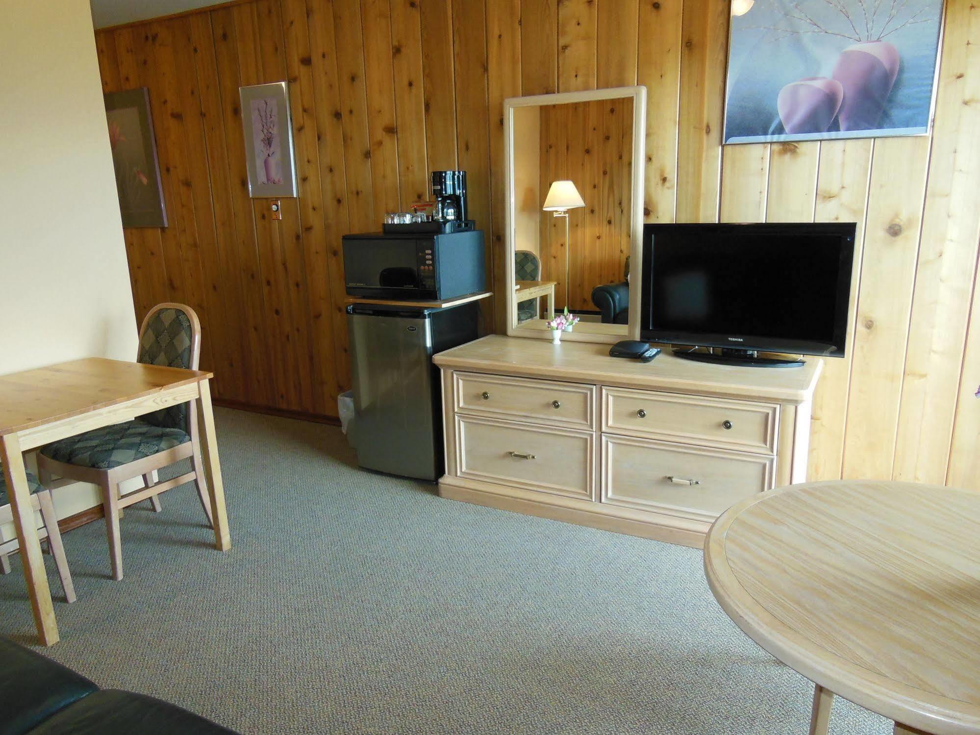 Motel Bo Radium Radium Hot Springs Luaran gambar